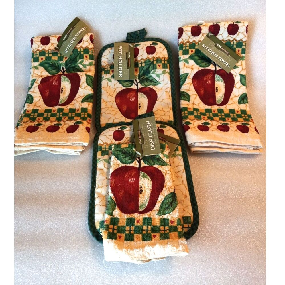 NEW WITH TAGS Five-Piece Apple Print Kitchen Linen Set by Kmart Home Essentials